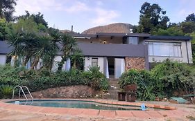 Dam House Lodge